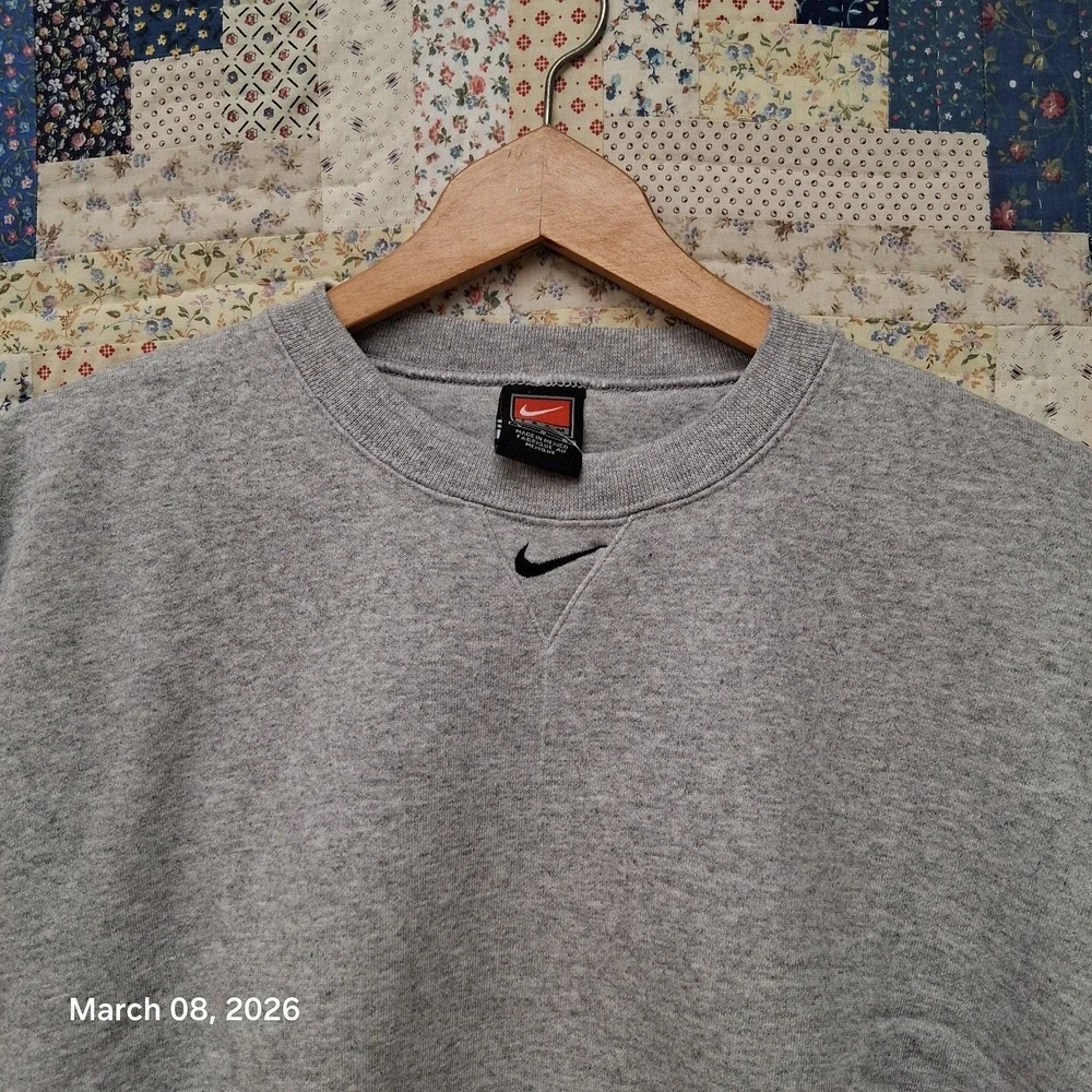 Vintage Deadstock Nike Team Center Swoosh Heather Gray Sweatshirt Size Large Y2K